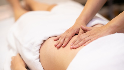 Home Page 6 Physiotherapist - female Physiotherapist treating a young female patient